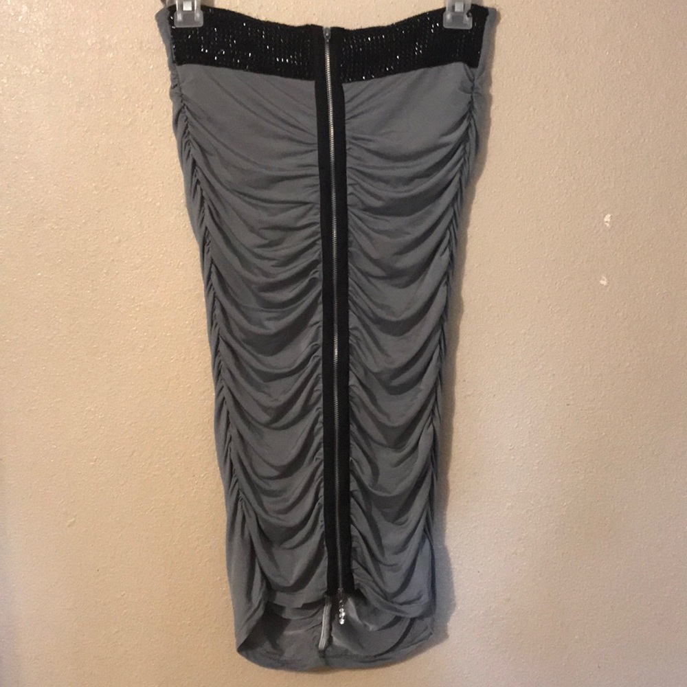 Strapless Zip up
